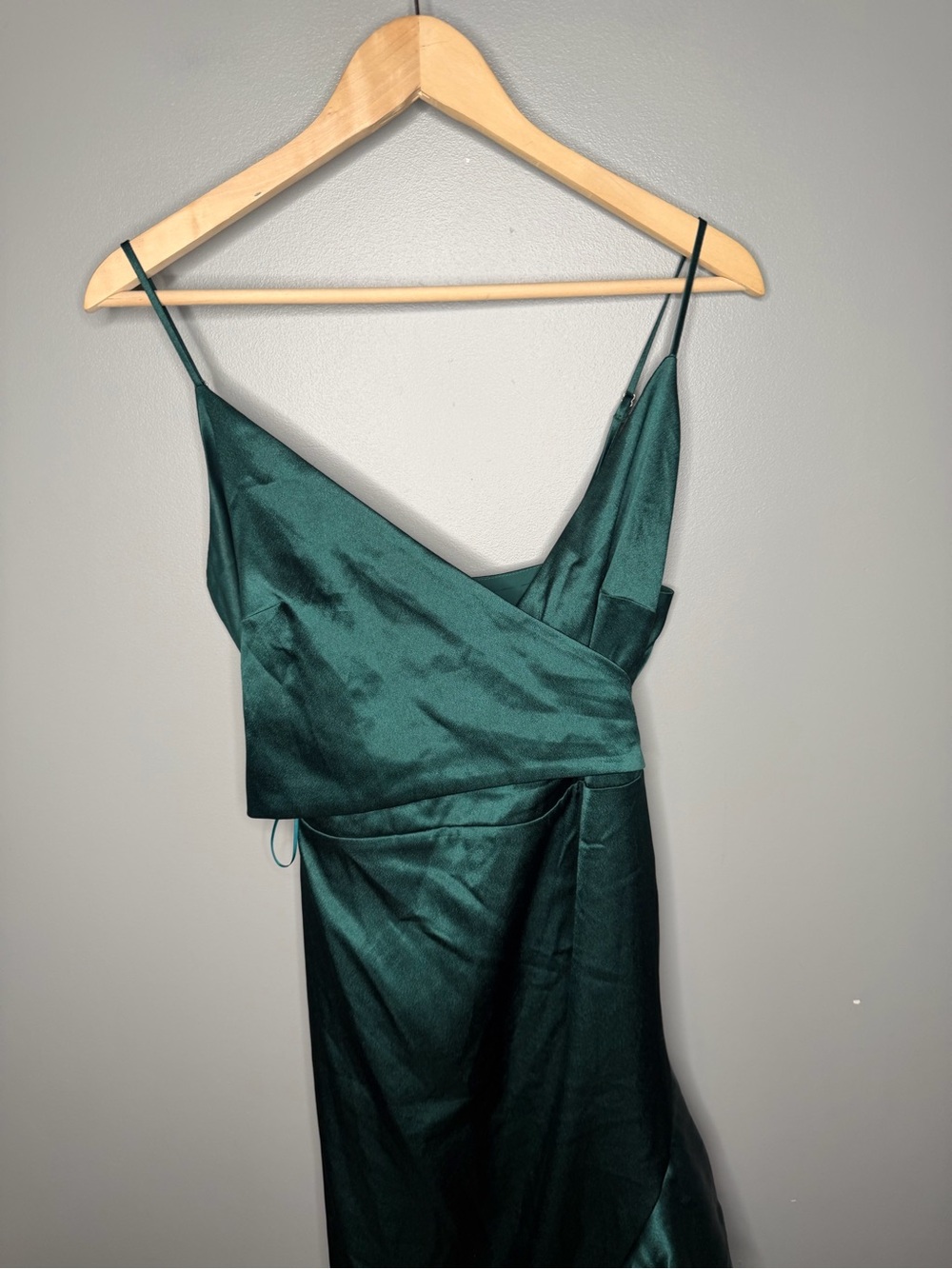 Birdy Grey Emerald Satin Crossover Flounce Ruffle Dress - Picture 3 of 8